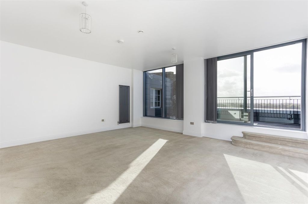 Additional image 7 of 3 bed flat to rentThe Residence, Bishopthorpe Road, York YO23