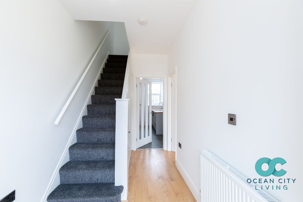 Additional image 3 of 3 bed terraced house to rentPemros Road, Plymouth PL5