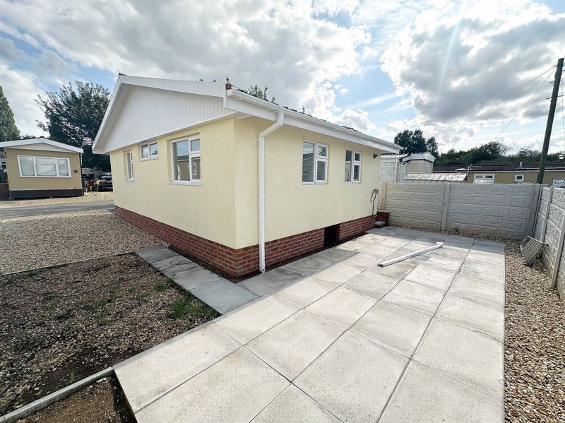 Additional image 7 of 2 bed detached bungalow to rentMaple Avenue, Scunthorpe DN15