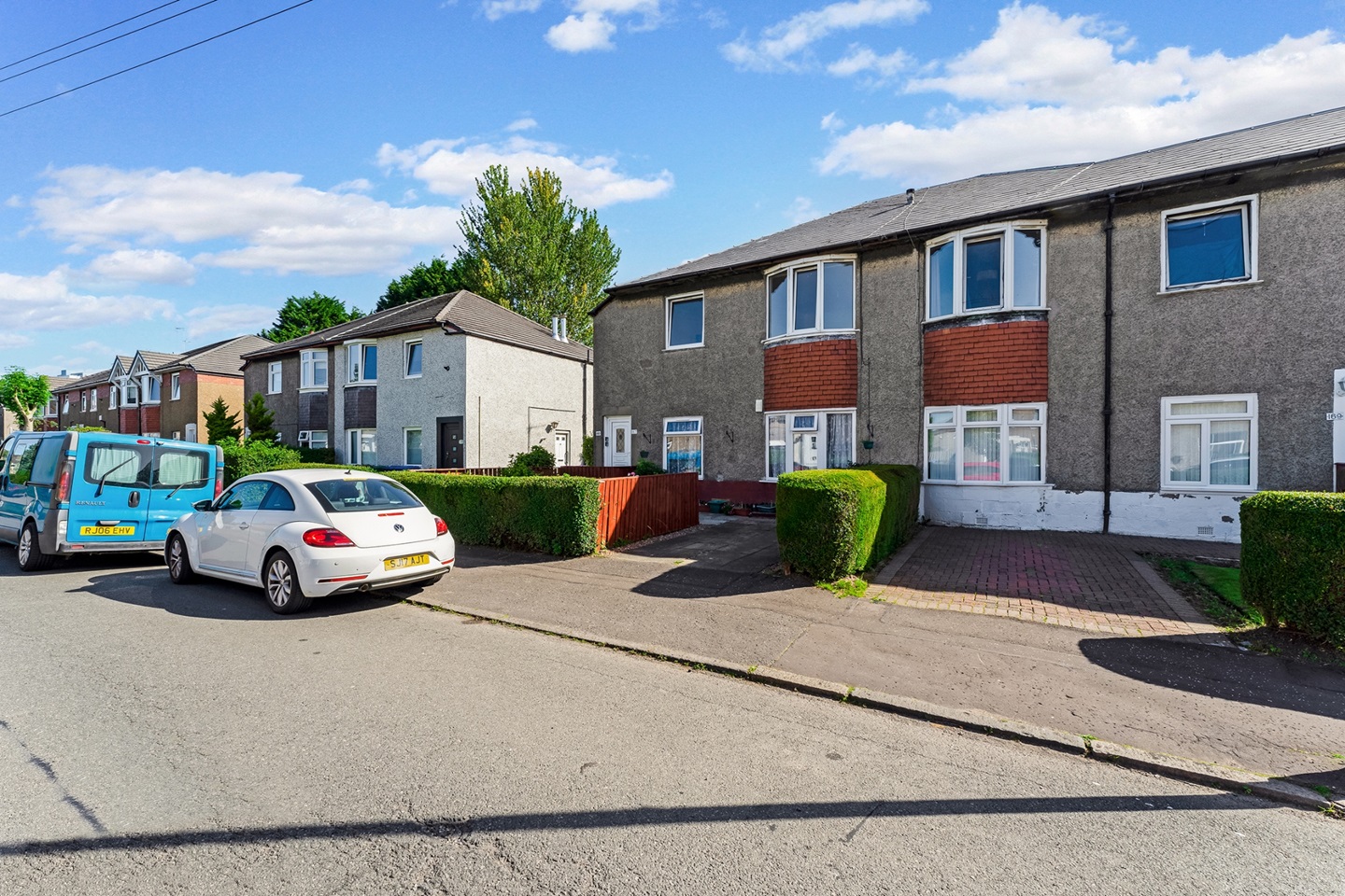 3 Bed Flat, Muirdrum Avenue, G52, N1 7GU