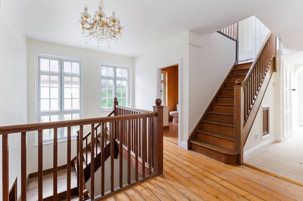 Additional image 5 of 6 bed detached house to rentWoodstock Road, Oxford, Oxfordshire OX2