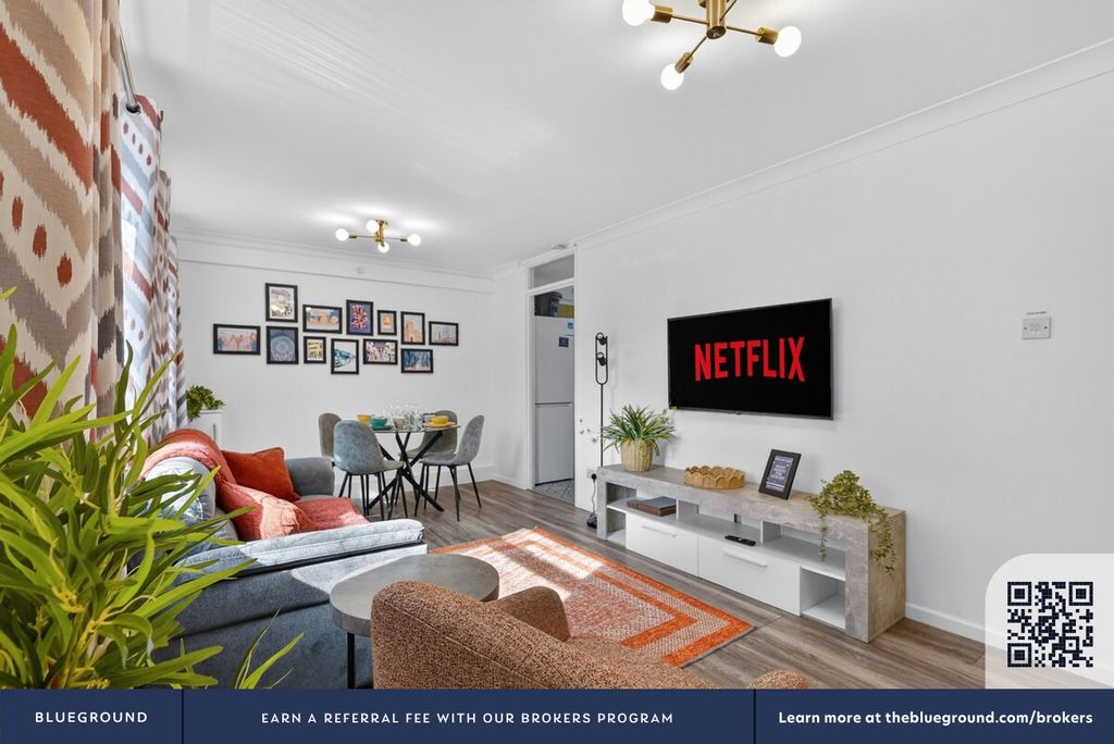 2 bed flat to rentBelfast BT7 photo 4
