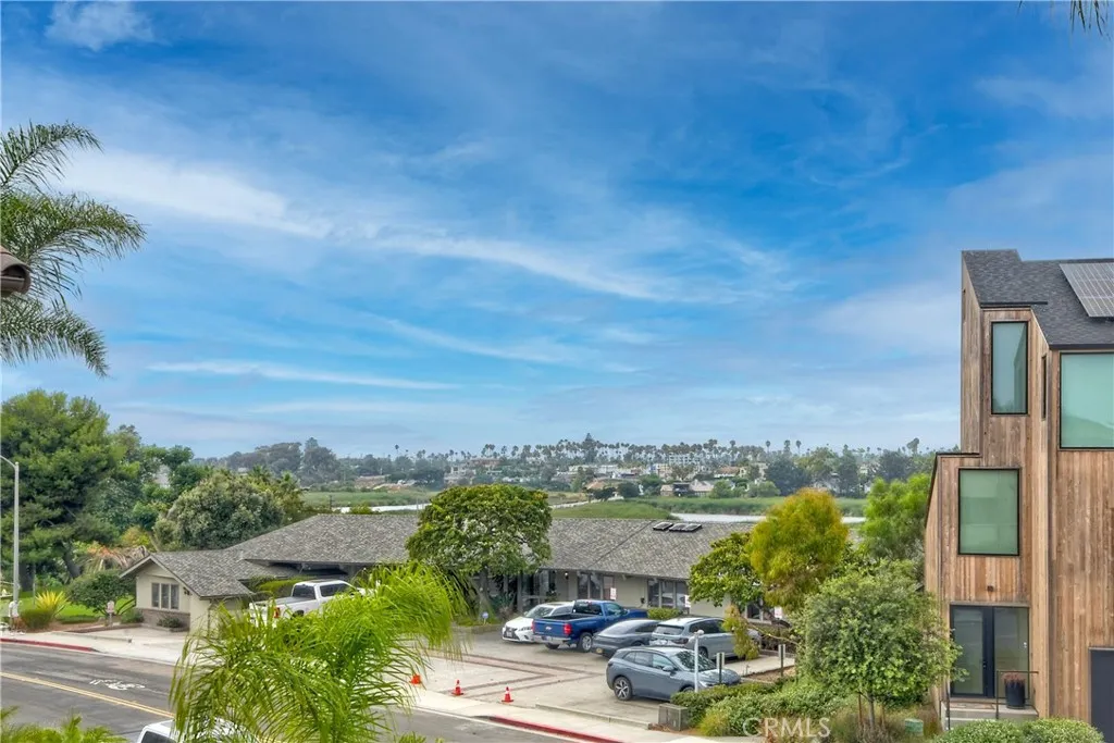 Additional image 79 of 543 Laguna Drive, Carlsbad, CA 92008