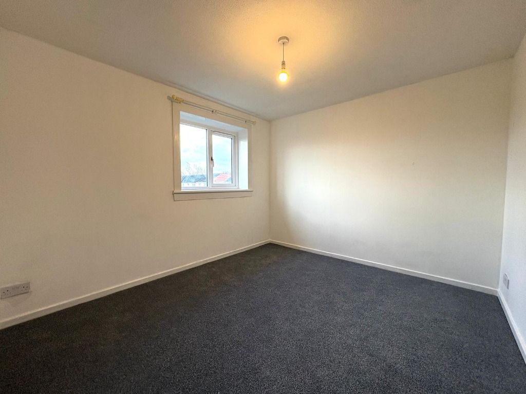 Additional image 7 of 4 bed terraced house to rentNevis Gardens, Penicuik EH26