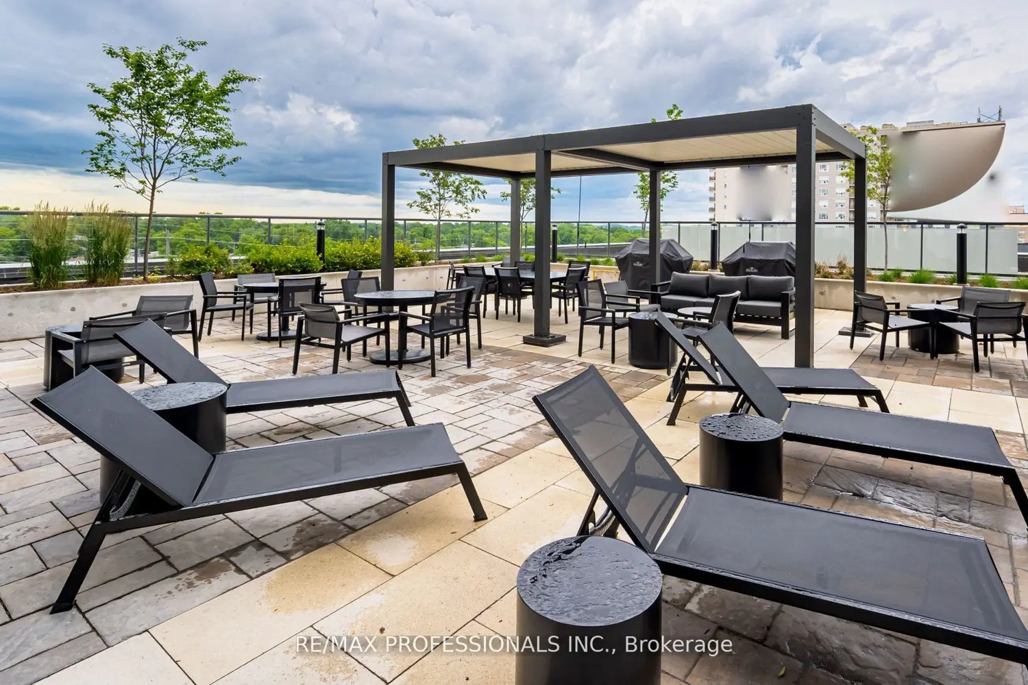 Additional image 17 of 185 Deerfield Road 504