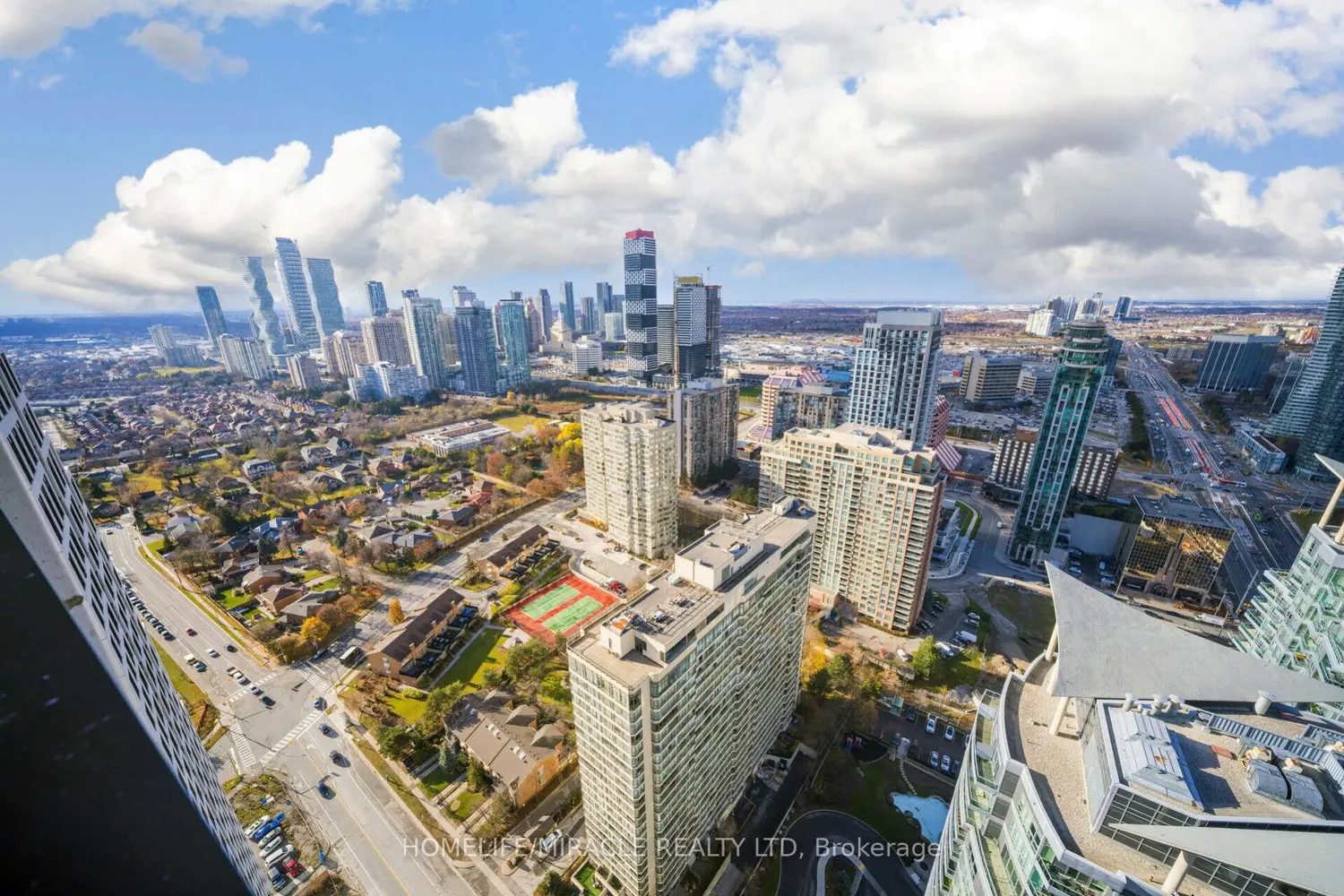 Additional image 19 of 30 Elm Drive Ph01