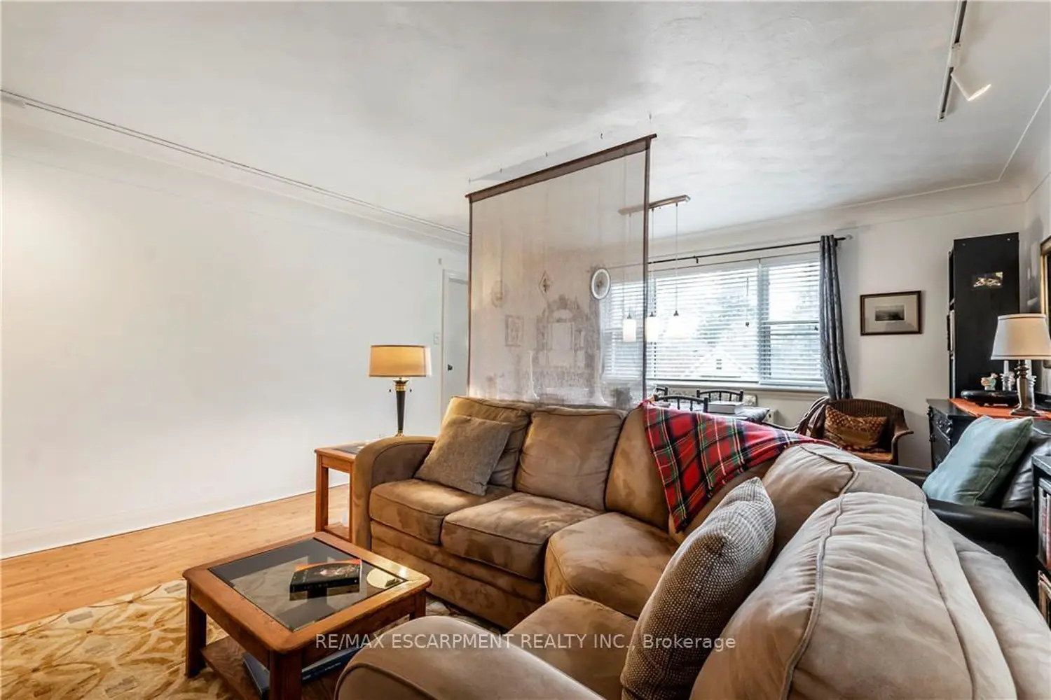 Additional image 9 of 13 Mcmaster Avenue