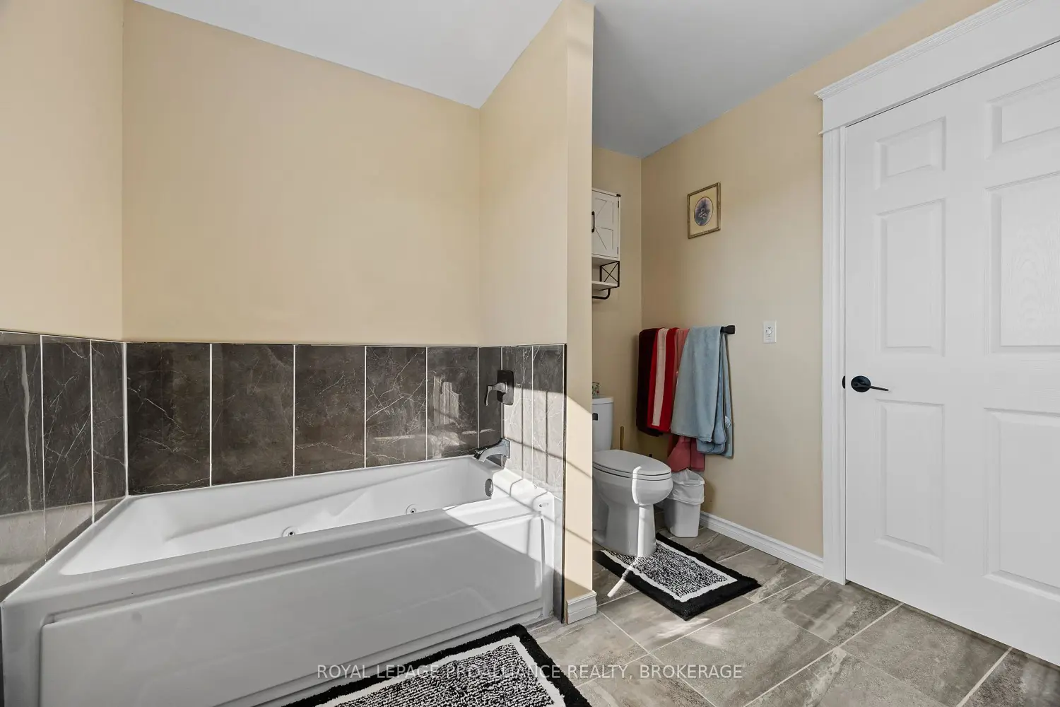 Additional image 14 of 103 Hineman Street