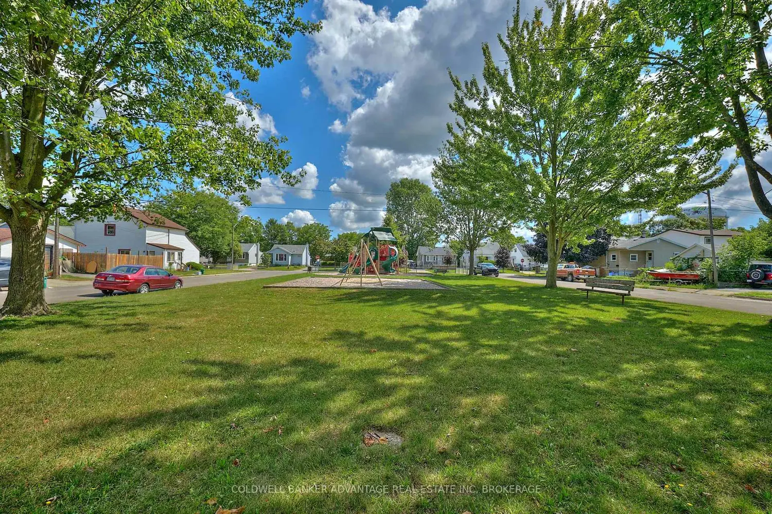 Additional image 18 of 41 Dunkirk Court