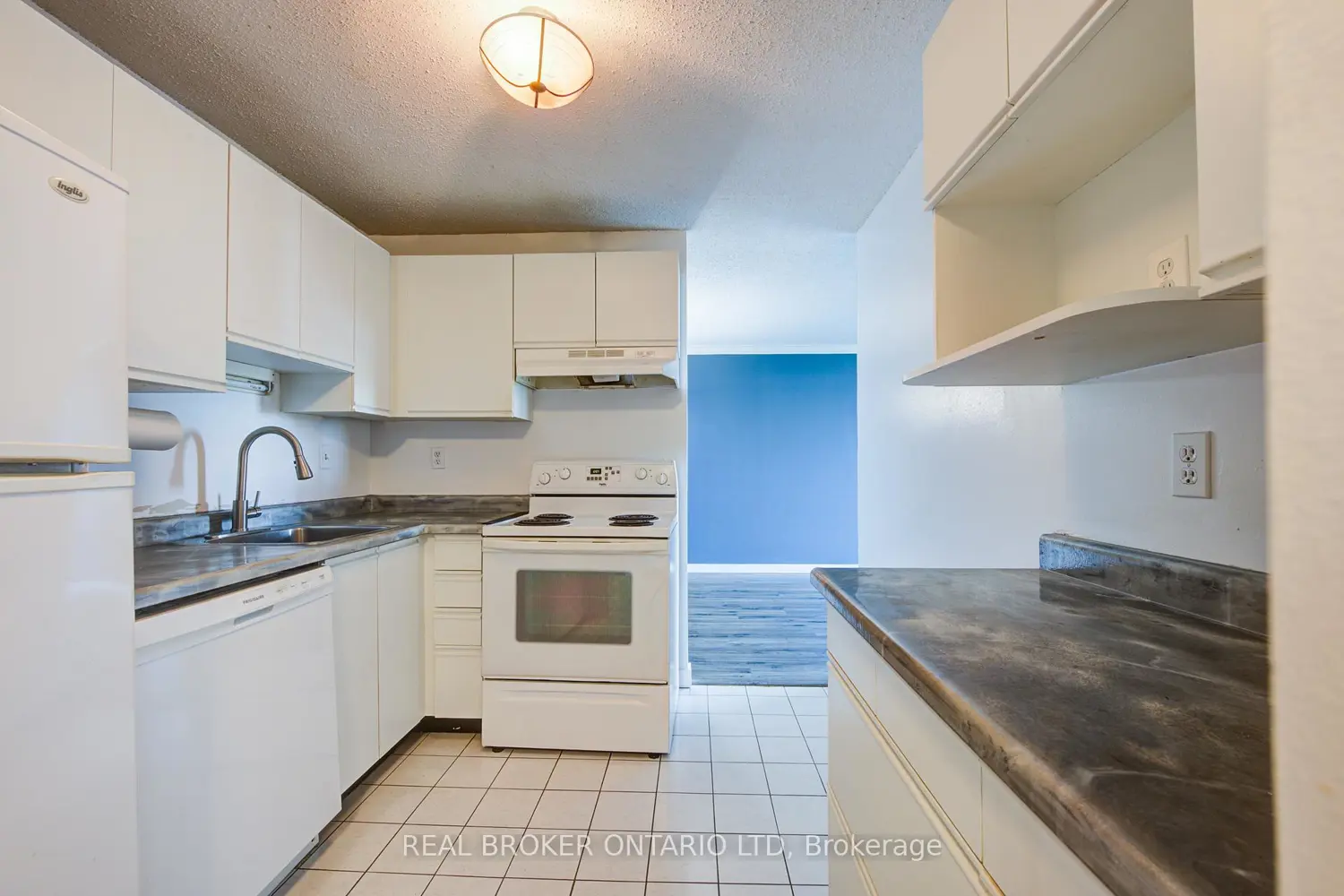 Additional image 3 of 45 Pond Mills Road 803