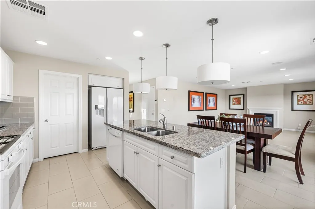 Additional image 16 of 2721 Goldenrain St, Palmdale, CA 93551