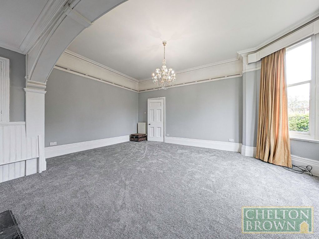Additional image 12 of 3 bed flat to rentThe Crescent, Northampton NN1