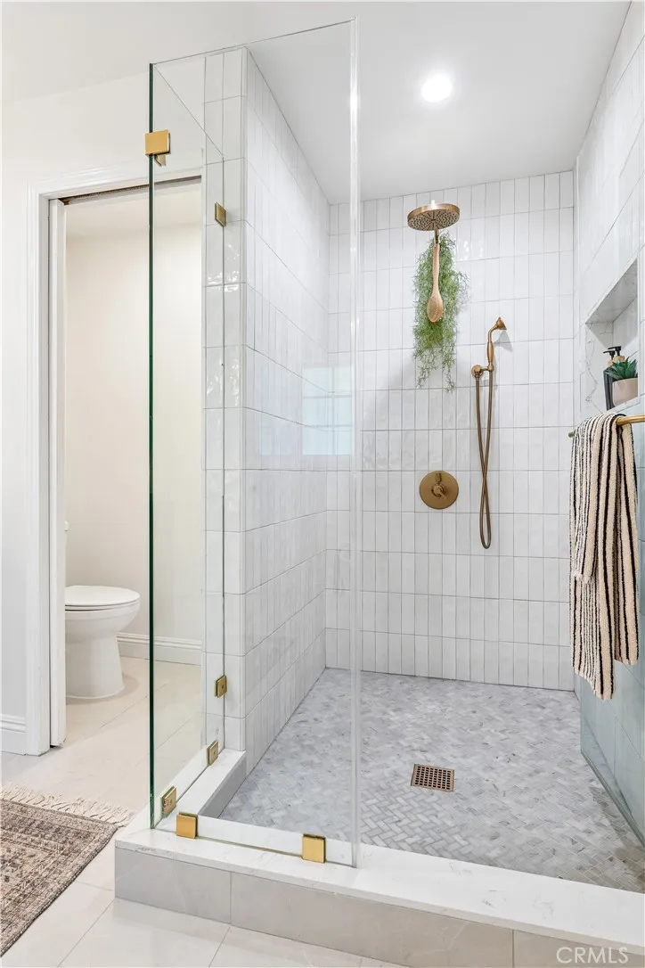 Additional image 121 of 4590 Ensenada Drive, Woodland Hills, CA 91364