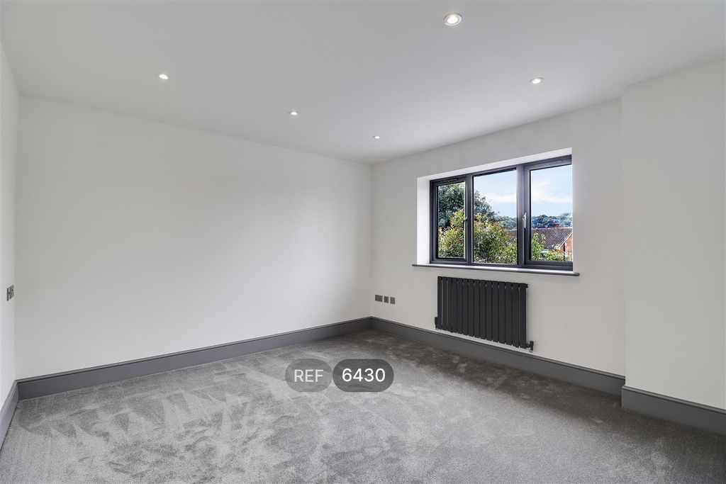 Additional image 24 of 5 bed detached house to rentWollaton Vale, Wollaton, Nottingham NG8