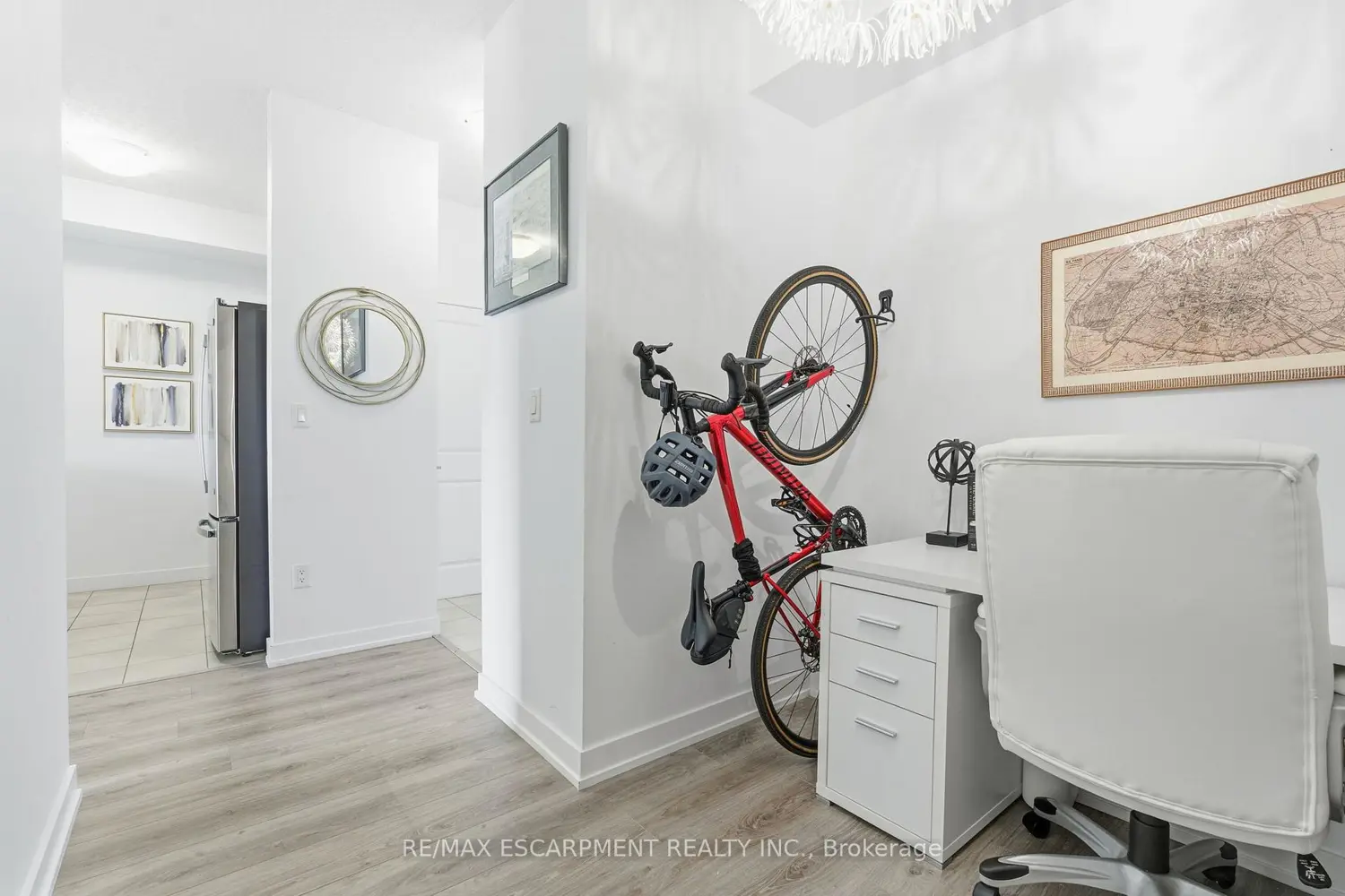 Additional image 5 of 35 Southshore Crescent 228