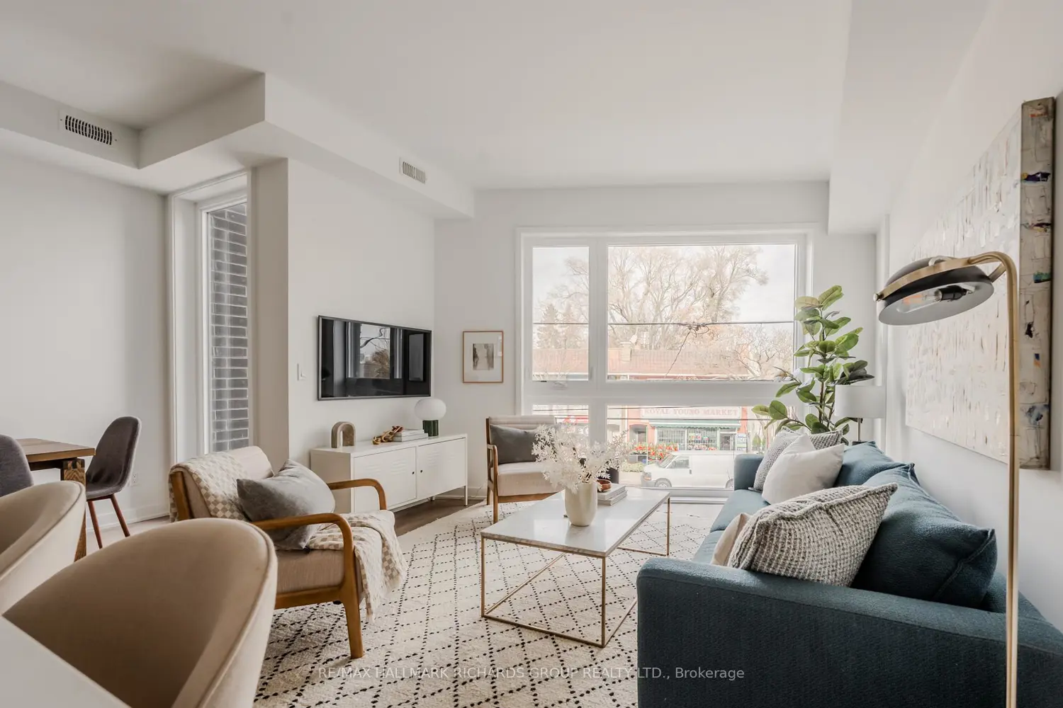 Additional image 3 of 35 Birchcliff Avenue 35