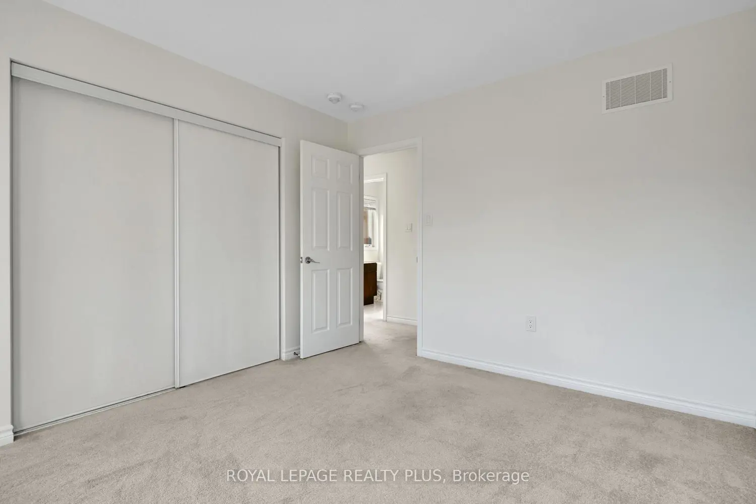 Additional image 13 of 267 Grovehill Crescent