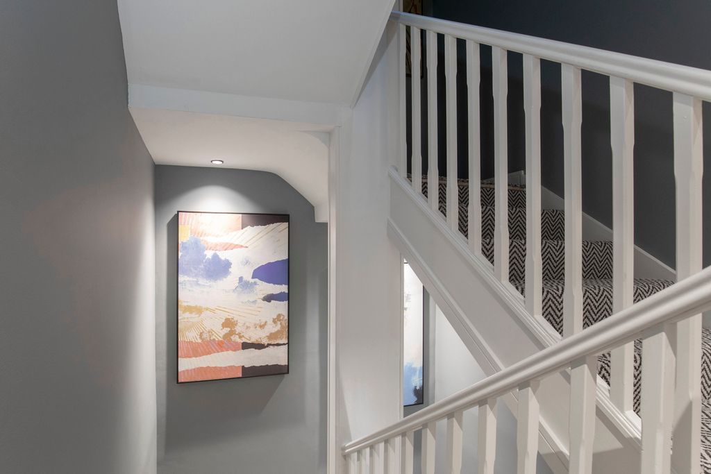 Additional image 11 of 2 bed flat to rentBuckingham Court, Wellington Street, Cheltenham GL50