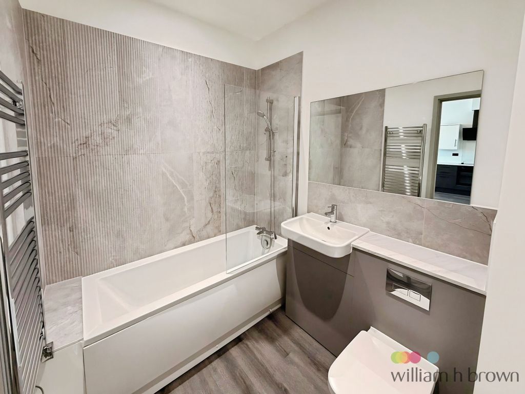 Additional image 14 of 2 bed penthouse to rent401 Guild House, Oundle Road, Peterborough PE2