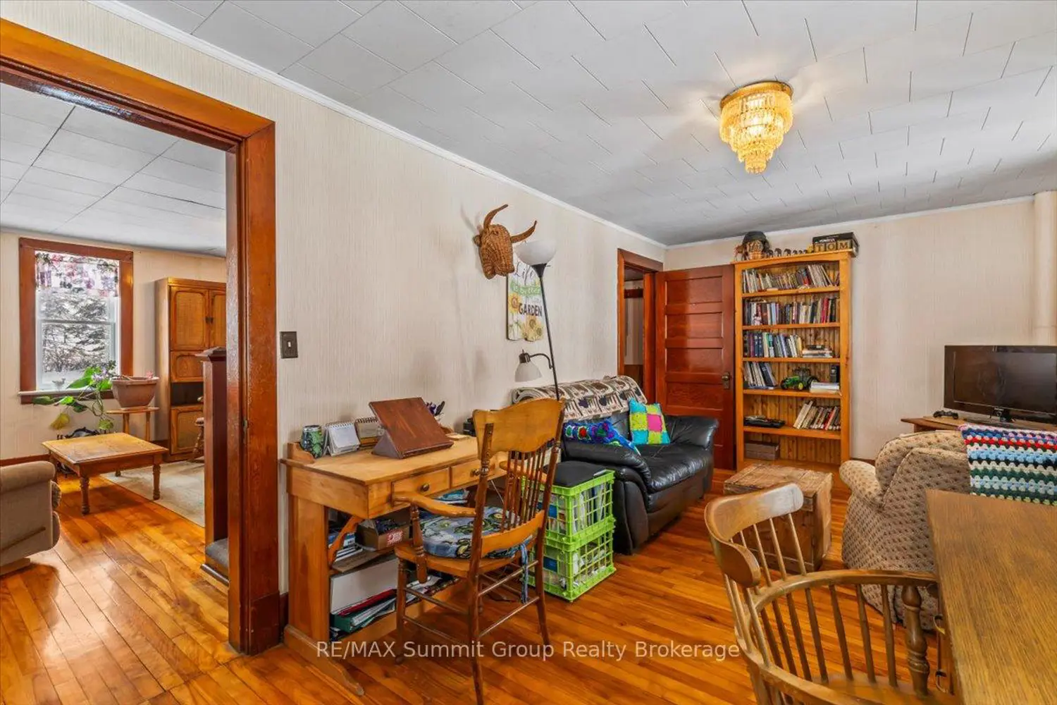 Additional image 9 of 595181 4Th Line