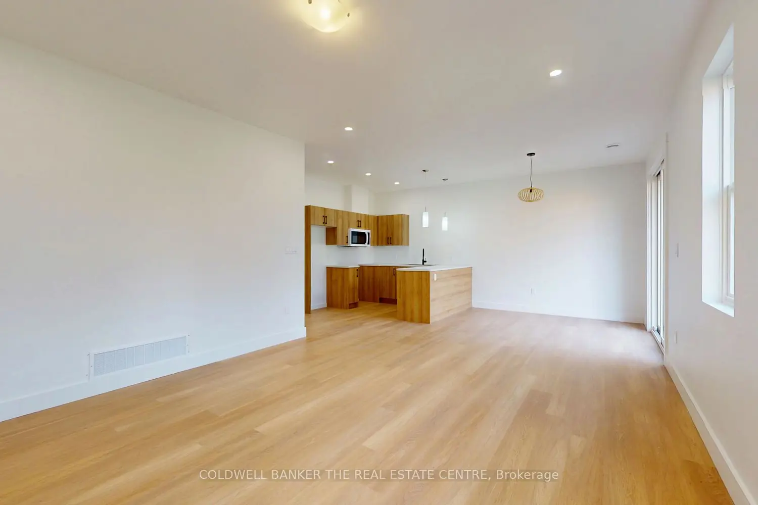 Additional image 12 of 62 Gray Street