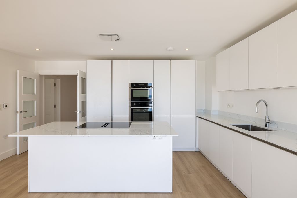 Additional image 13 of 3 bed flat to rentLa Route De La Haule, St. Lawrence, Jersey JE3