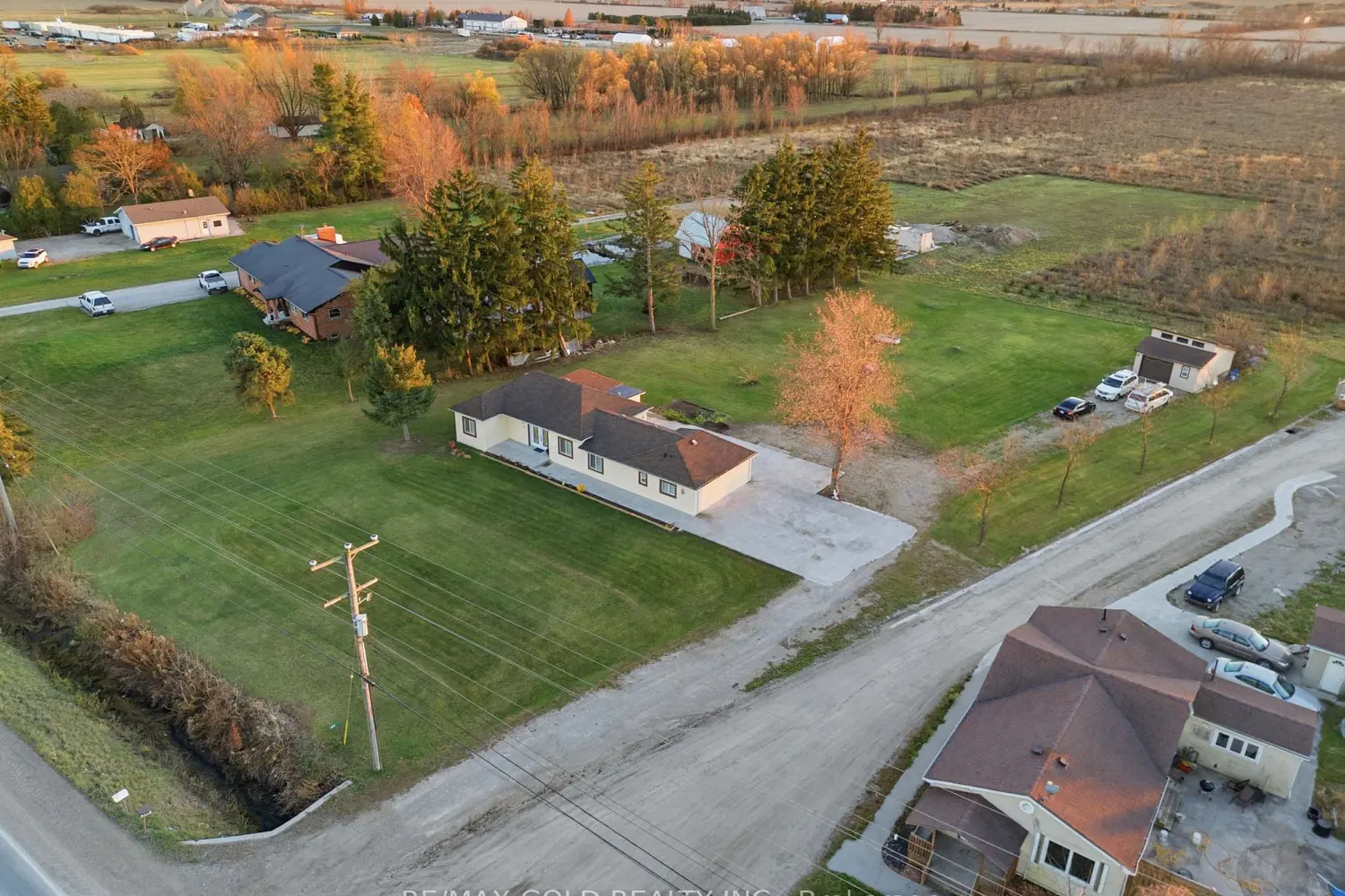 Additional image 4 of 684 Talbot Road