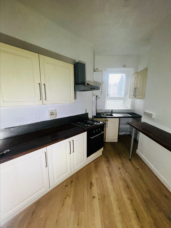 Additional image 2 of 2 Bed Flat, Earl Street, G14, N1 7GU