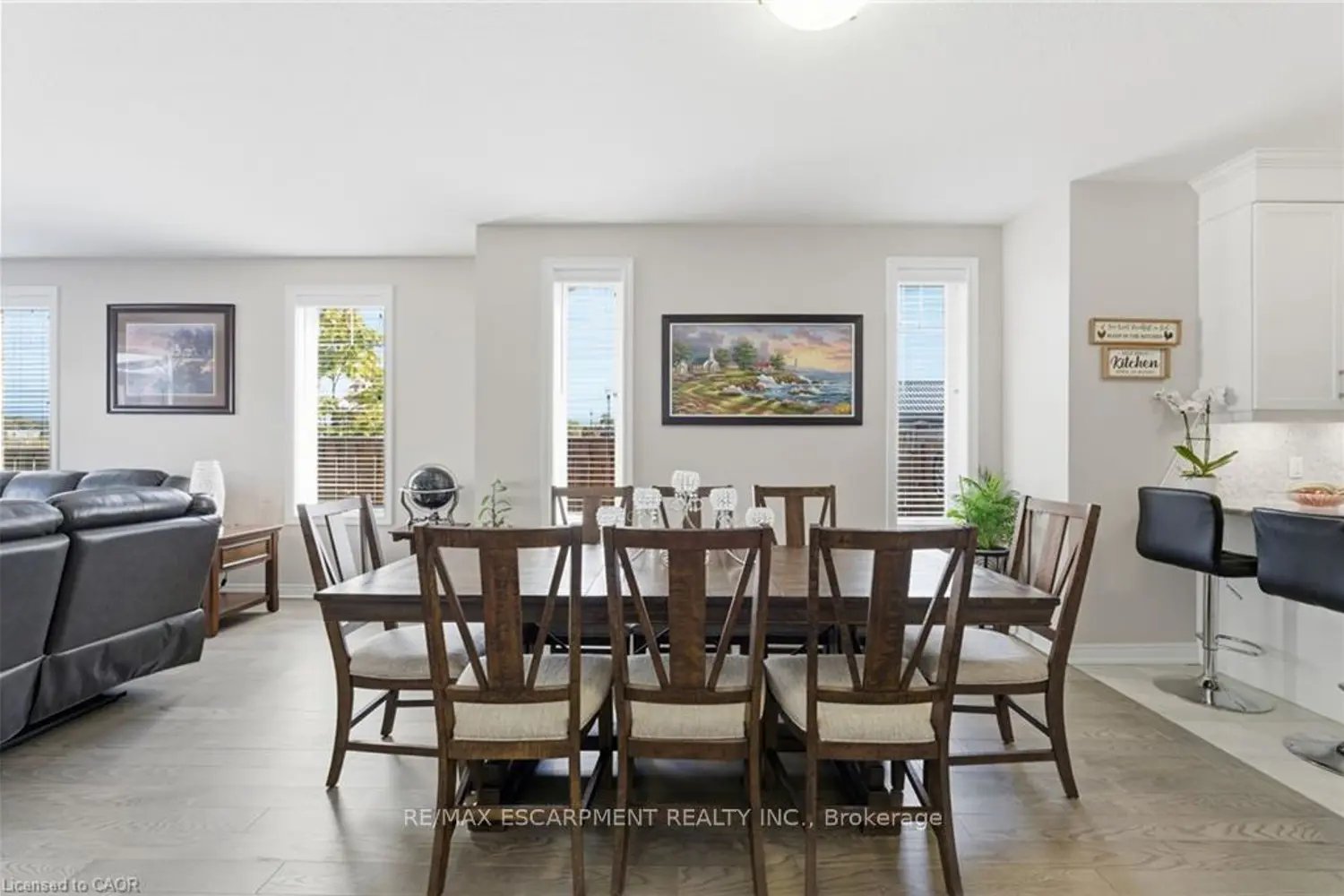 Additional image 8 of 4 Ellis Avenue