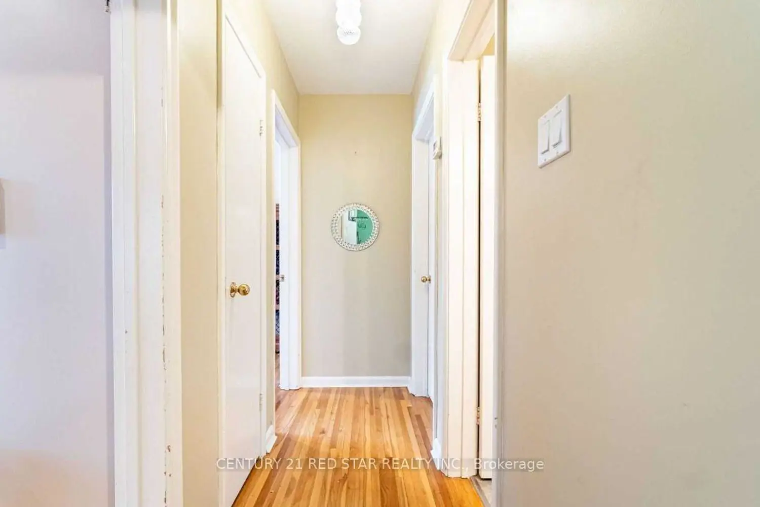 Additional image 16 of 550 Fourth Line