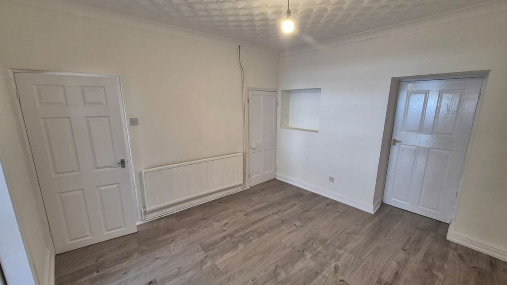 Additional image 5 of 3 bed detached house to rentNeath Road, Neath SA11