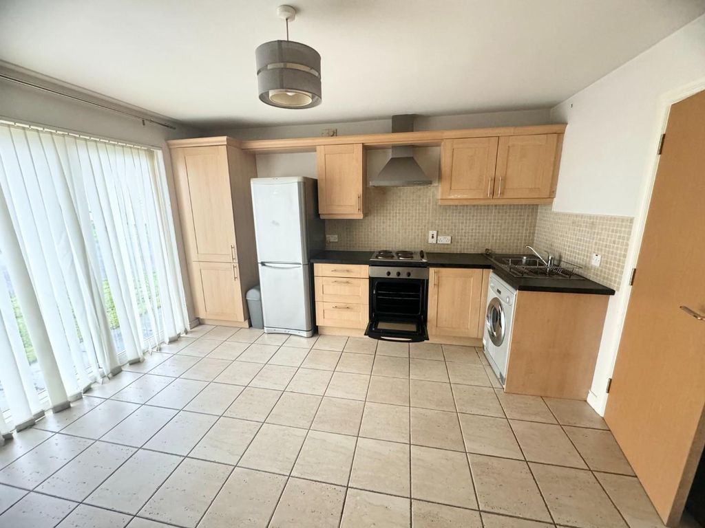 3 bed flat to rentThe Old Fort, Strathfoyle., Londonderry BT47
