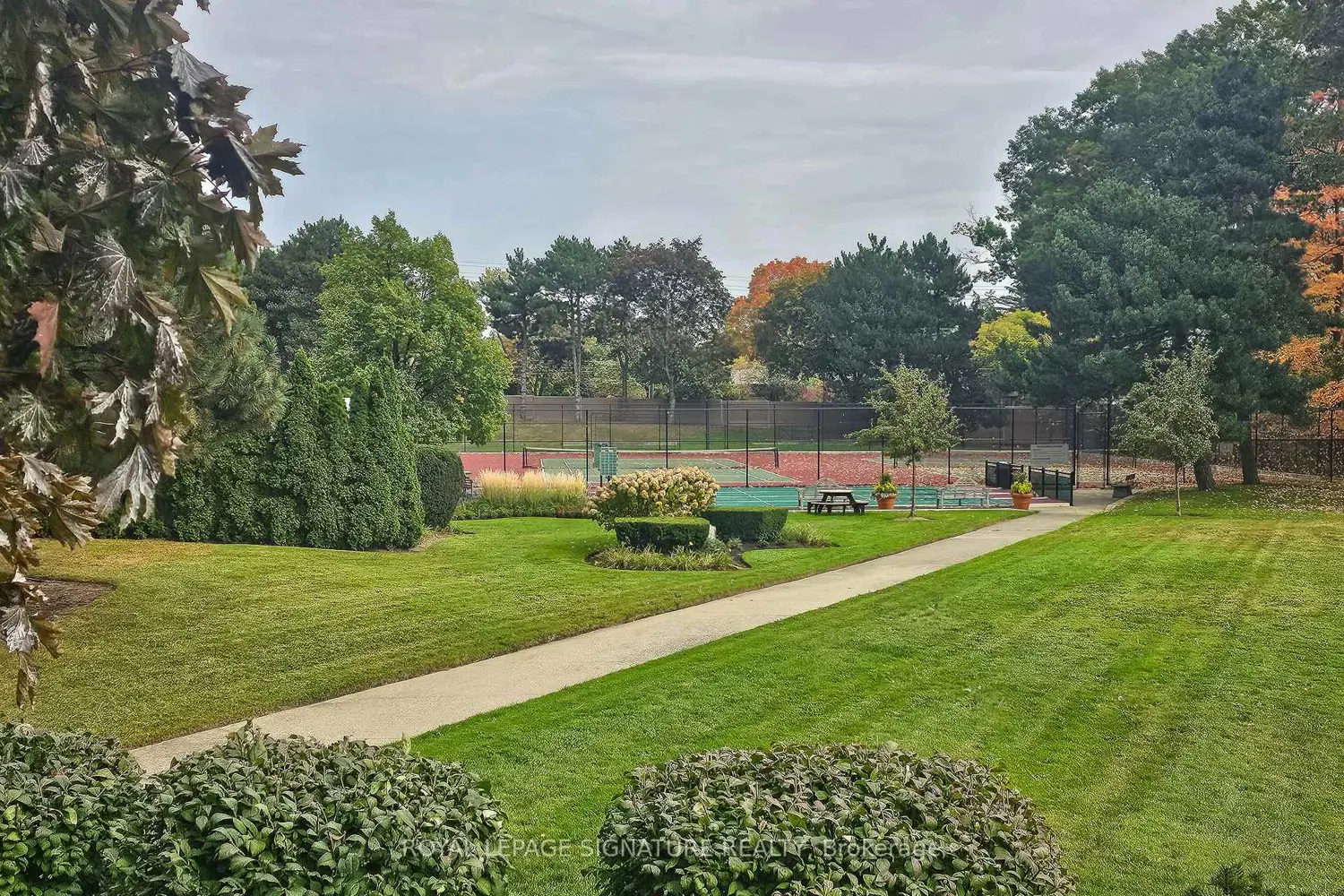 Additional image 19 of 1300 Bloor Street 306