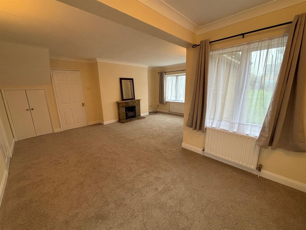 Additional image 3 of 3 bed detached house to rentPlowden Close, Aston Le Walls, Daventry NN11
