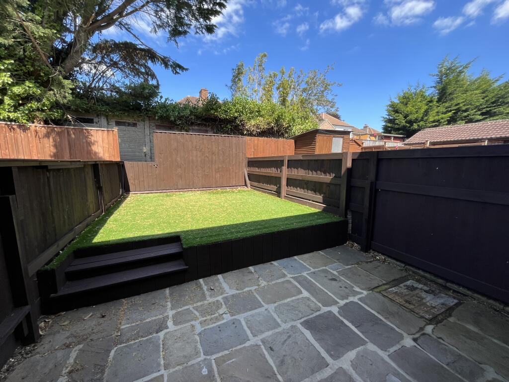 Additional image 11 of Thatcham Court, YEOVIL