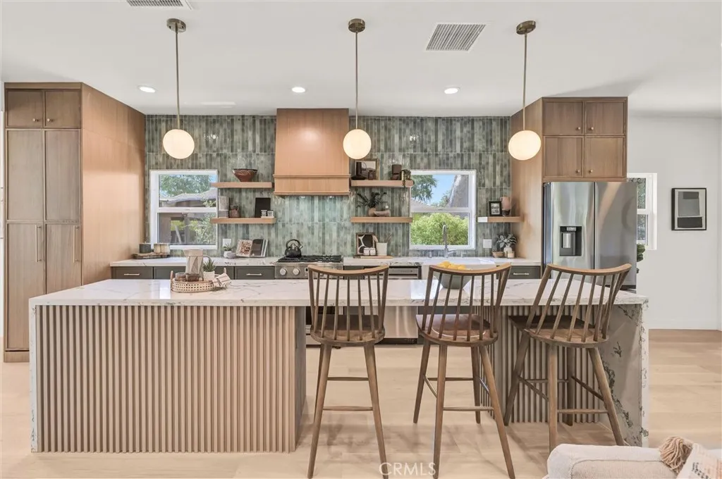 Additional image 38 of 808 S Los Robles Avenue, Pasadena, CA 91106