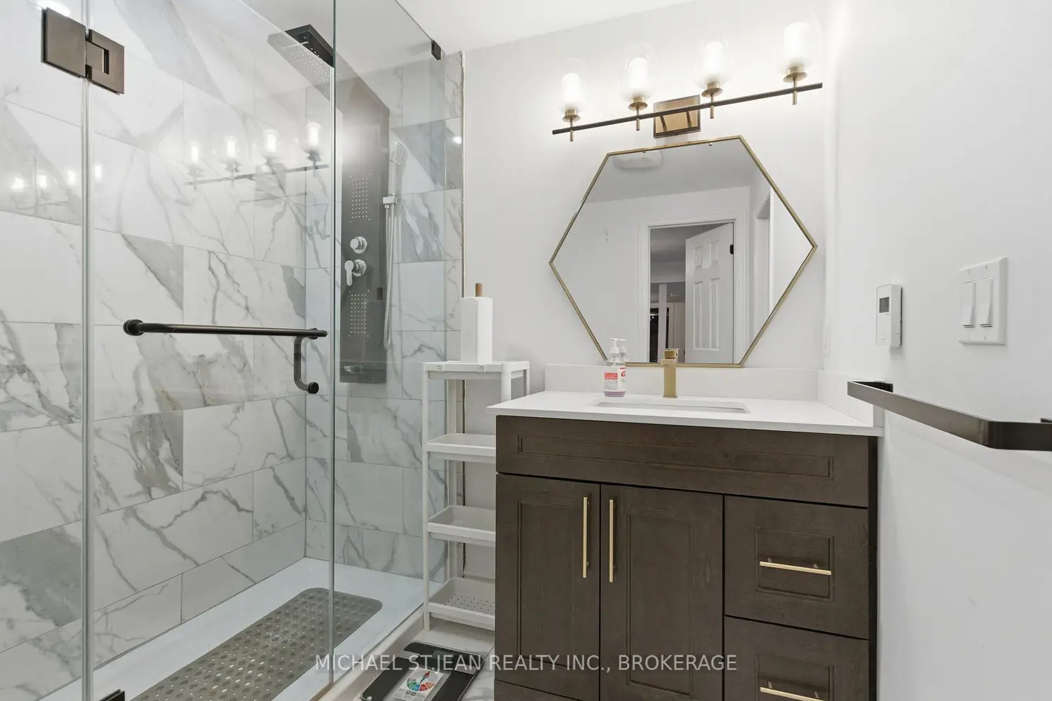 Additional image 15 of 1576 Woodburn Road