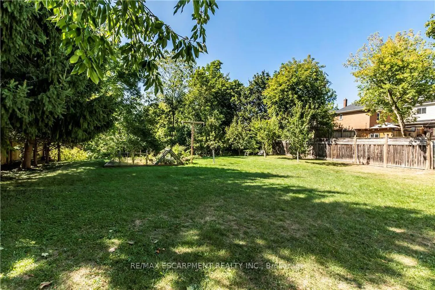 Additional image 19 of 13 Mcmaster Avenue