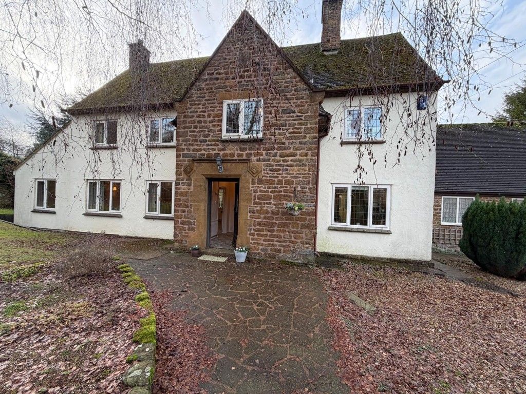 3 bed country house to rentChurch Street, Byfield NN11