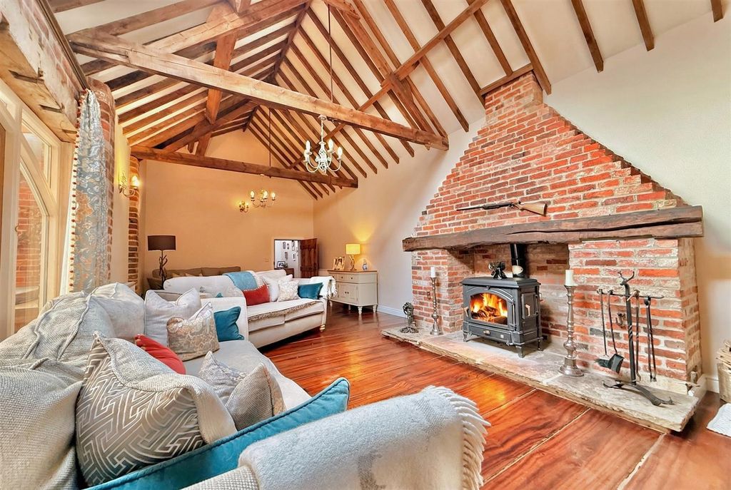 Additional image 7 of 5 bed detached house to rentHigh Street, Brant Broughton, Lincoln LN5