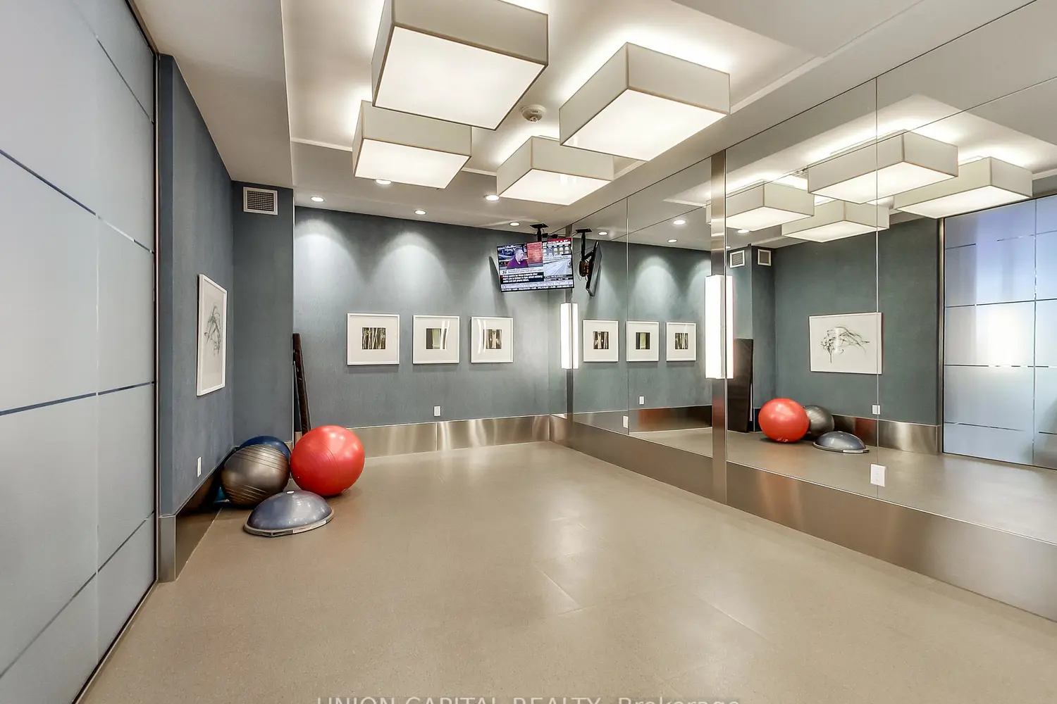 Additional image 19 of 3500 Lakeshore Road 525