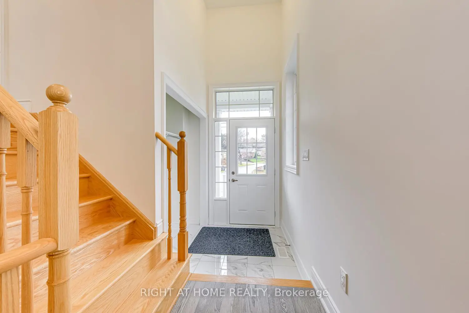 Additional image 2 of 2581 Islington Avenue