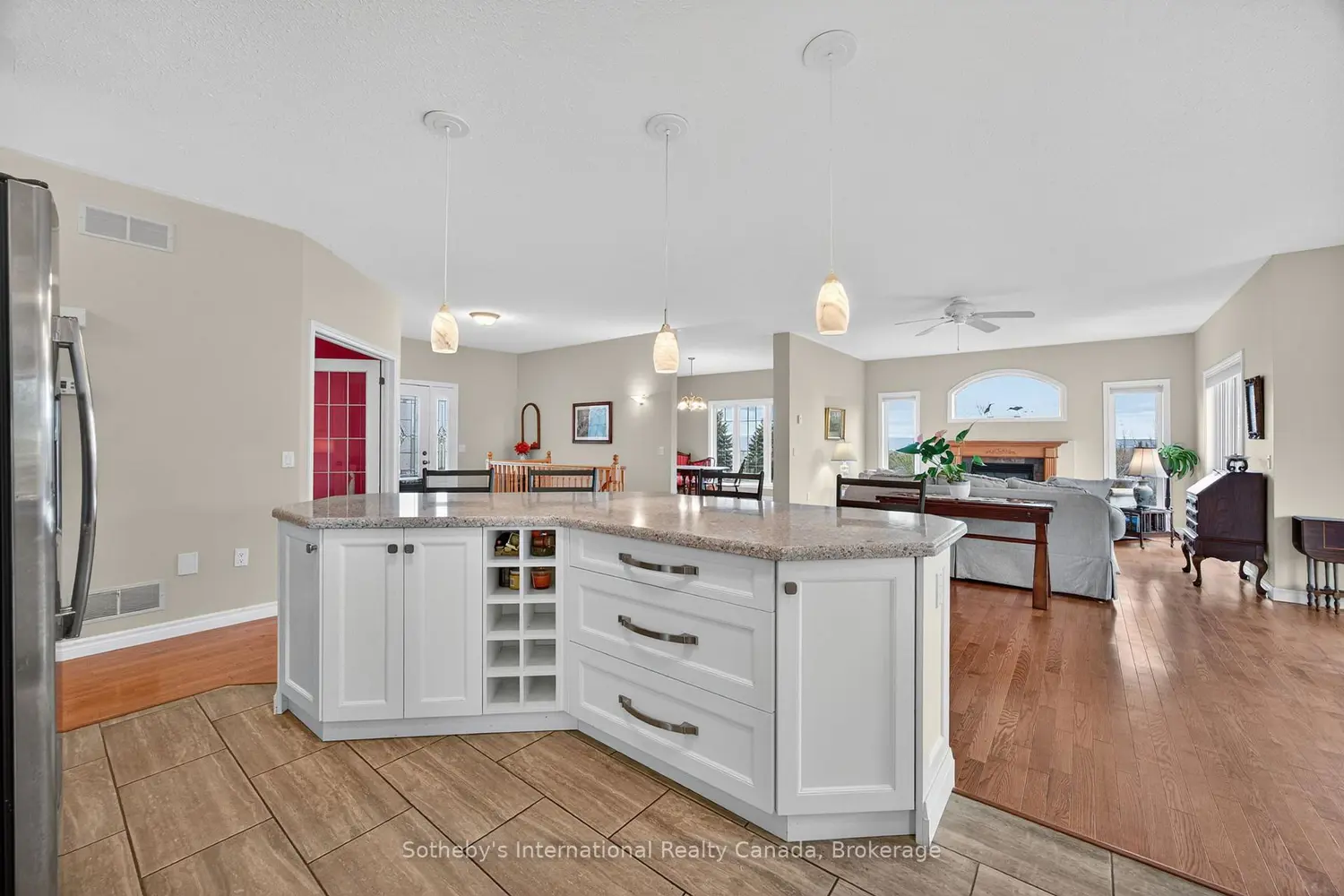 Additional image 12 of 108 Ridgecrest Lane