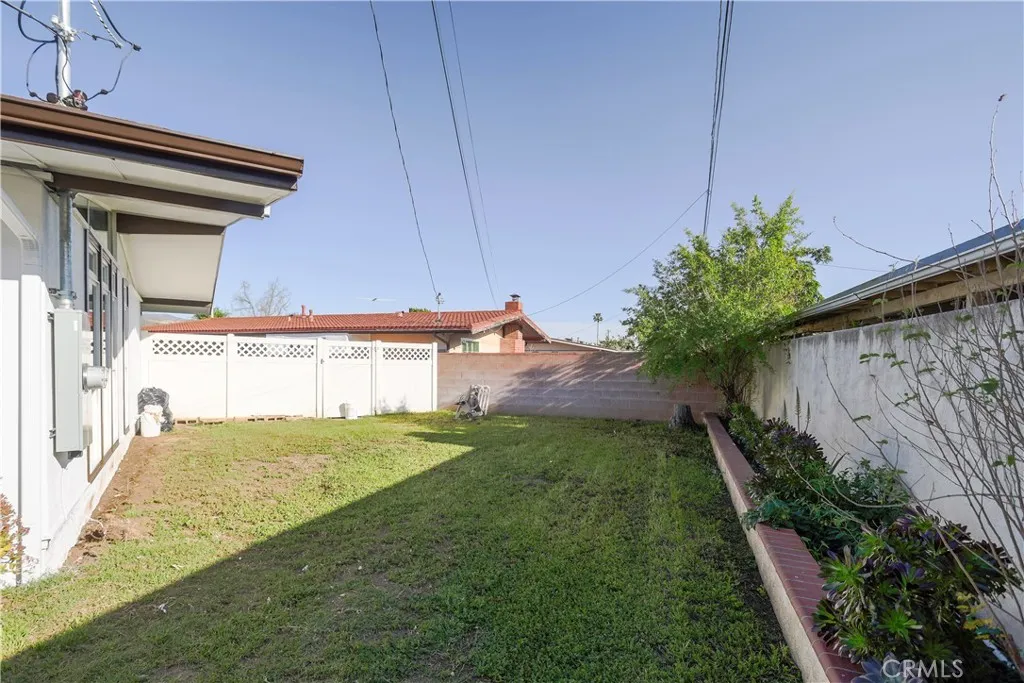 Additional image 48 of 1049 N Macneil St, San Fernando, CA 91340