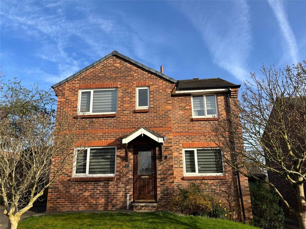 4 bed detached house to rentKings Mead, Ripon, North Yorkshire HG4