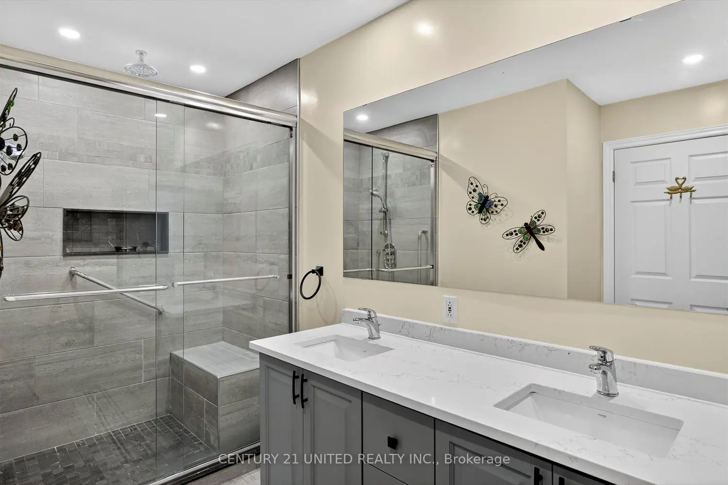 Additional image 9 of 1121 Armour Road 22