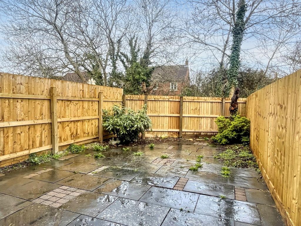 Additional image 4 of 4 bed terraced house to rentMeadow Place, St. Georges, Weston-Super-Mare, North Somerset BS22