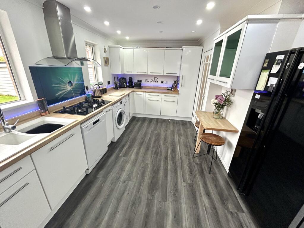 Additional image 6 of Gainsborough Way, Yeovil, BA21