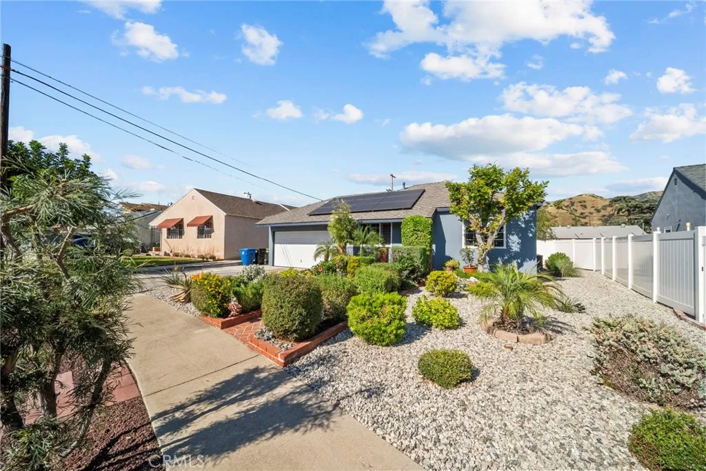 Additional image 42 of 10111 Elkwood St, Sun Valley, CA 91352