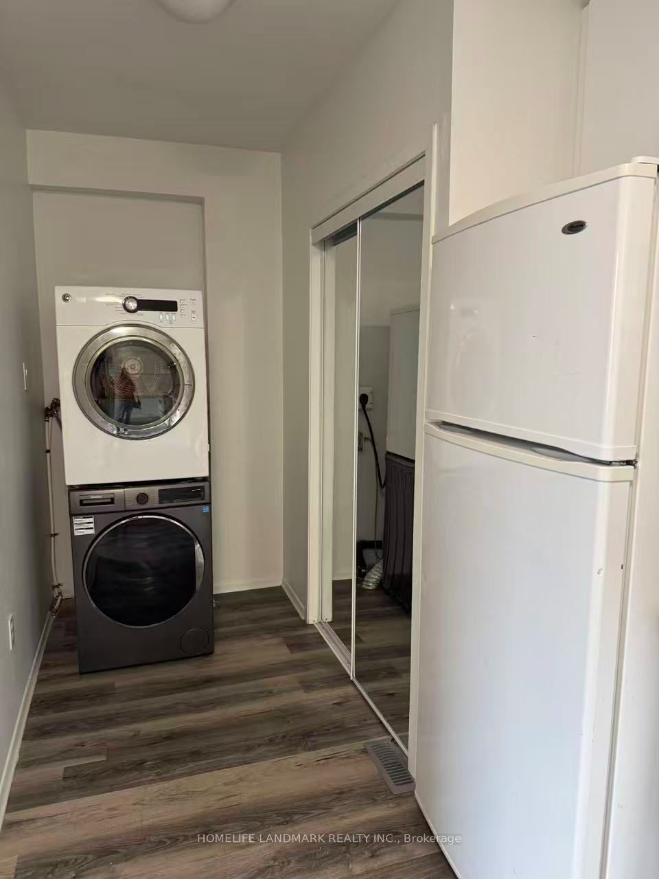 Additional image 4 of 2-16 Cartier Crescent, Richmond Hill, ON, L4C 2N1